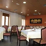 ホテル Mataelpino 3*